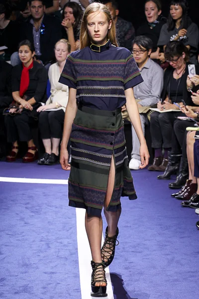 Look 14
